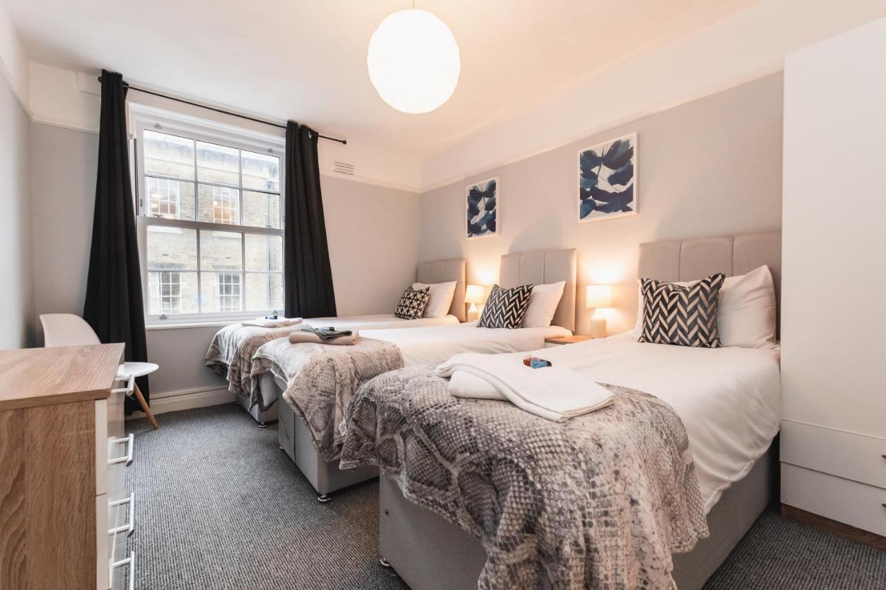 Best Price! Perfect Gunwharf Accommodation - 5 Single Beds Or Kingsize Free Parking ポーツマス エクステリア 写真
